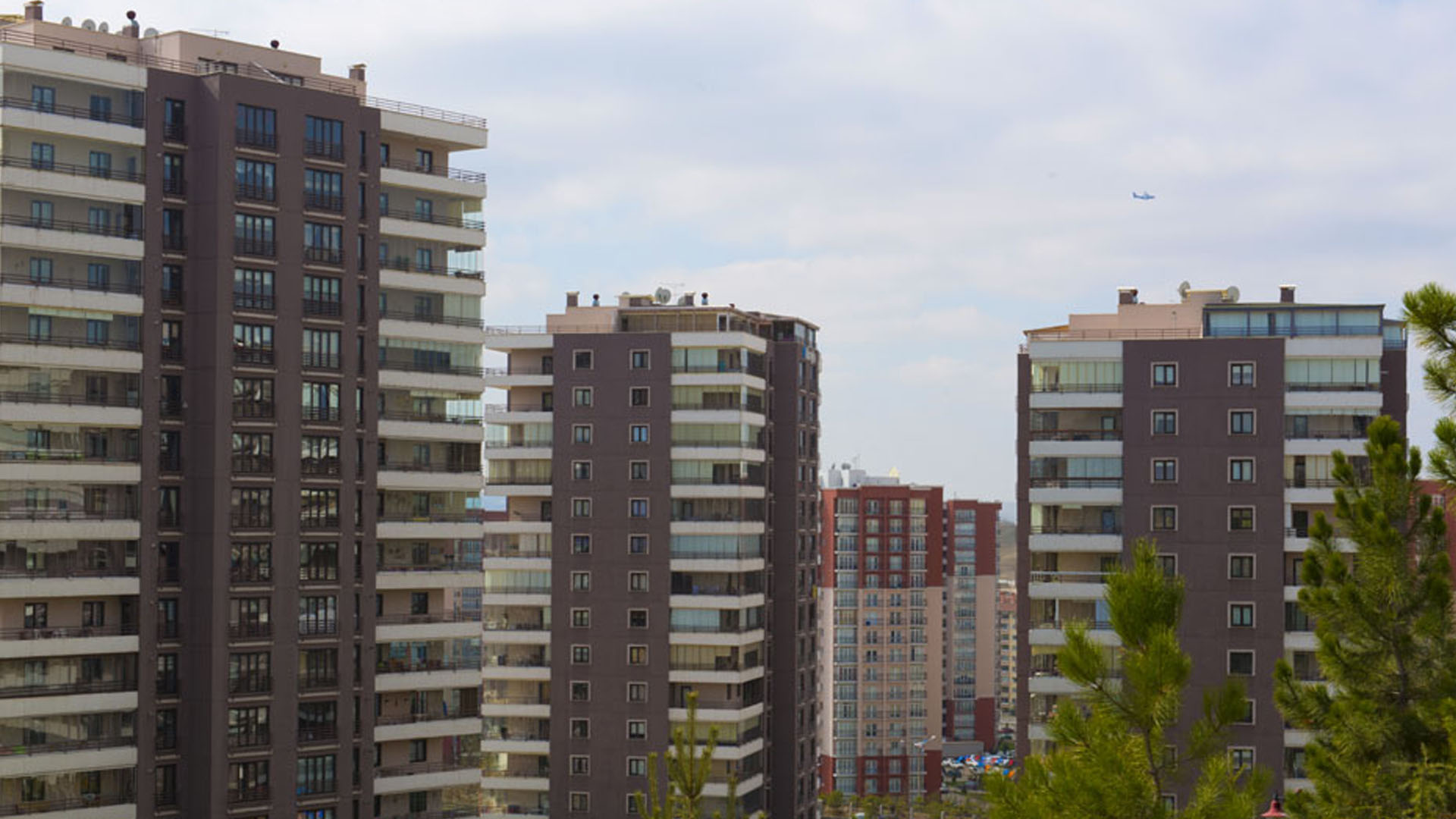 GÖLDEKENT KONUTLARI VE TİCARET MERKEZİ